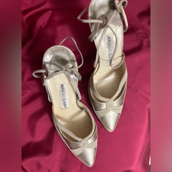MANOLO BLAHNIK Satin & Suede Slingback Pumps  36.5 Champagne EUC - Picture 5 of 12